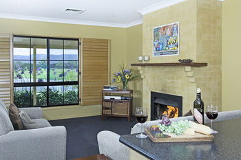 Broken View Estate - Accommodation Bookings 7