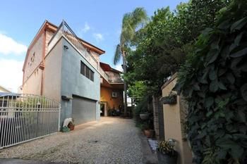 Rooftops Bed & Breakfast - Accommodation Bookings 2