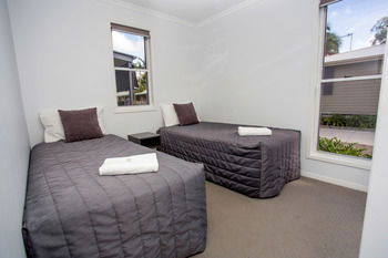 Ingenia Holidays Noosa - Accommodation Bookings 12
