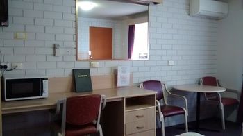 Centabrook Motor Inn - Accommodation Bookings 21