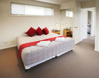 Charlestown Terrace - Accommodation Bookings 18