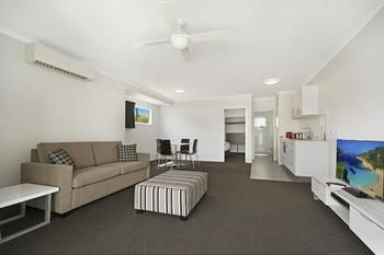 Cooroy Luxury Motel Apartments Noosa - Accommodation Bookings 6