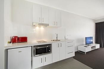 Cooroy Luxury Motel Apartments Noosa - Accommodation Bookings 15