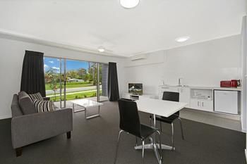 Cooroy Luxury Motel Apartments Noosa - Accommodation Bookings 16