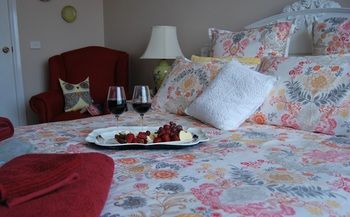 Highclaire House Bed And Breakfast - Accommodation Bookings 11