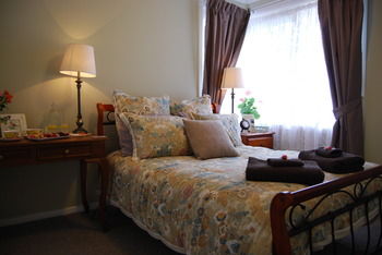 Highclaire House Bed And Breakfast - Accommodation Bookings 18