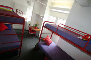Zing Backpackers - Accommodation Bookings 4
