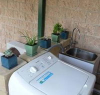 Emerald Apartment - Accommodation Bookings