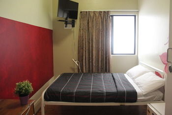 Coogee Beachside Budget Accommodation - Hostel - Accommodation Bookings 6