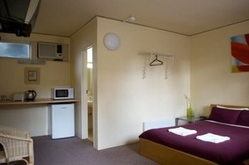 St Kilda Hostel - Accommodation Bookings 0