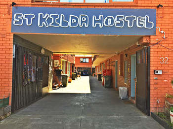 St Kilda Hostel - Accommodation Bookings 13