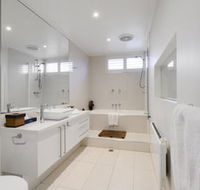 UrbanMinder  Margeaux - Accommodation Bookings