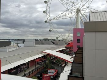 Harbour Town Apartment - Accommodation Bookings 3