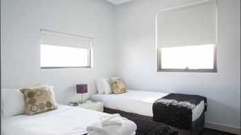 Harbour Town Apartment - Accommodation Bookings 16