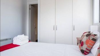 Harbour Town Apartment - Accommodation Bookings 17