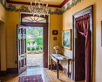 Segenhoe Inn Historic Bed & Breakfast - Accommodation Bookings 1