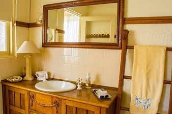 Segenhoe Inn Historic Bed & Breakfast - Accommodation Bookings 6