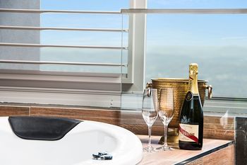 Altitude On Montville - Accommodation Bookings 30