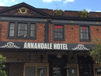 Annandale Hotel - Accommodation Bookings 2