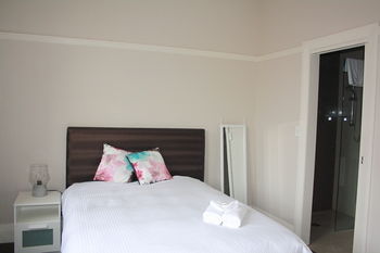 Annandale Hotel - Accommodation Bookings 7