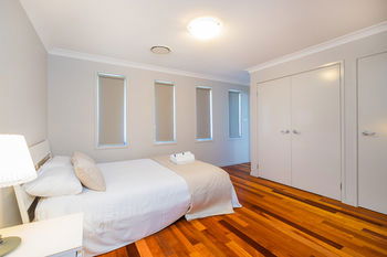 Getaway Holiday House Bankstown - Accommodation Bookings 4