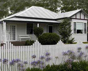 Addlestone House Bed & Breakfast - Accommodation Bookings 1