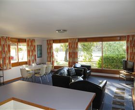 Orford Prosser Holiday Units - Accommodation Bookings 4