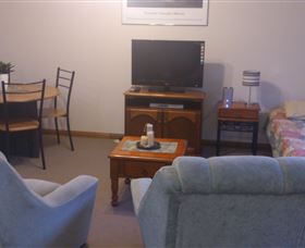 Silwood Park Holiday Unit - Accommodation Bookings 1