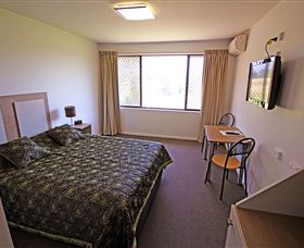 Mornington Inn Hotel Motel - The - Accommodation Bookings 2