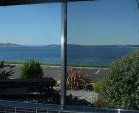 Beach Apartments - Accommodation Bookings 0