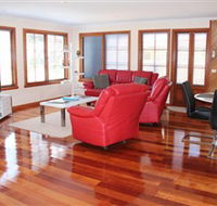 Anchlia Waterfront Cottages