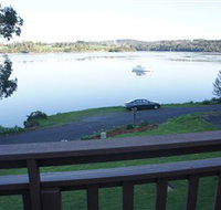 Tranquility Waters - Accommodation Bookings