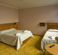 Somerset Hotel - Accommodation Bookings