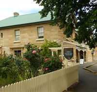 Ross Hotel - Accommodation Bookings