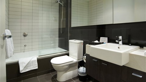 Amity Apartment Hotels - Accommodation Bookings 5