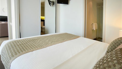 Amity Apartment Hotels - Accommodation Bookings 3
