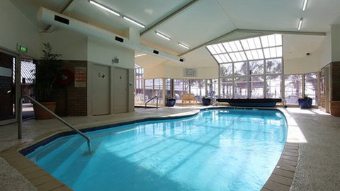 Lake Edge Resort - Accommodation Bookings 0