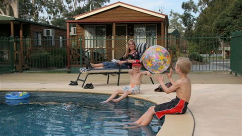 Lake Fyans Holiday Park - Accommodation Bookings 0