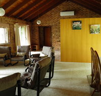 Coucals of Mount Crosby - Accommodation Bookings