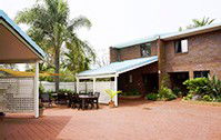 Cleveland Visitor Villas Motel - Accommodation Bookings 1