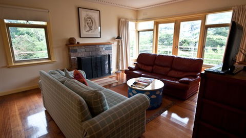 HolidayMakers - Accommodation Bookings 7