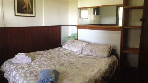 Twin Palms Cottage - Accommodation Bookings 1