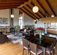 Holmesglen at Eildon - The Homestead - Accommodation Bookings