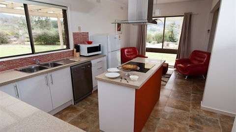 Sweetwater Stays Rural Retreat - Accommodation Bookings 2