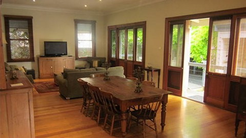 Abaleen House - Accommodation Bookings 1