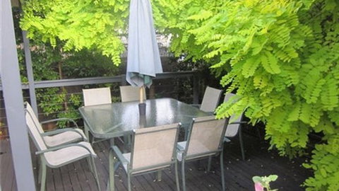 Abaleen House - Accommodation Bookings 4