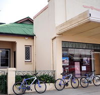 The Glen Bakery - Accommodation Bookings