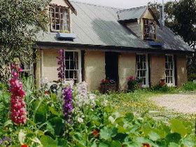 Bronte Manor - Wuthering Heights - Accommodation Bookings 0