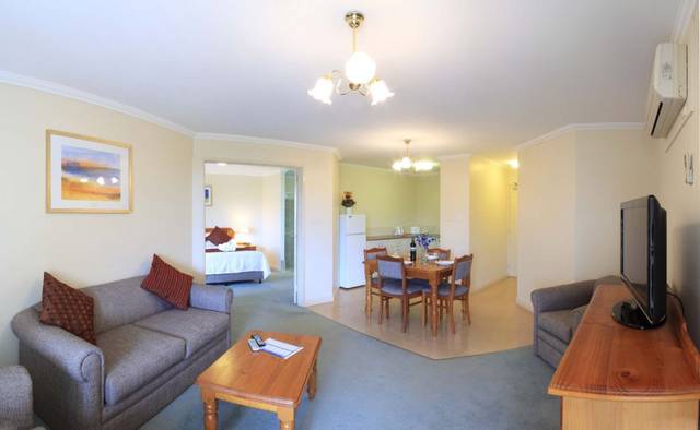 Broadwater WA Accommodation Bookings