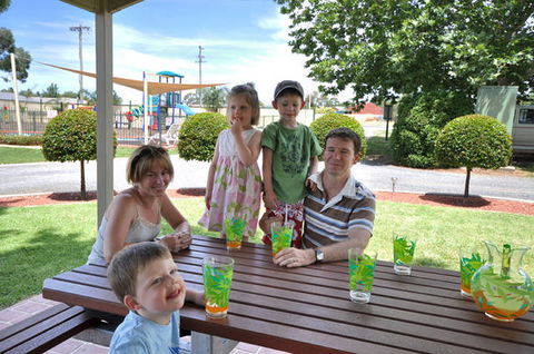 Albury All Seasons Tourist Park - Accommodation Bookings 2